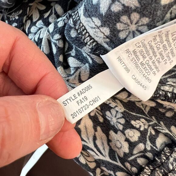 J. Crew Black White Floral Accordian Long Sleeve Half Button Shirt Dress Small - Picture 12 of 13